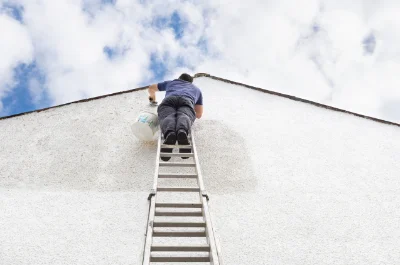 Peinture extérieure à Plogoff — façades et ravalement